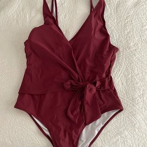 Dark Red CupShe one piece with bow